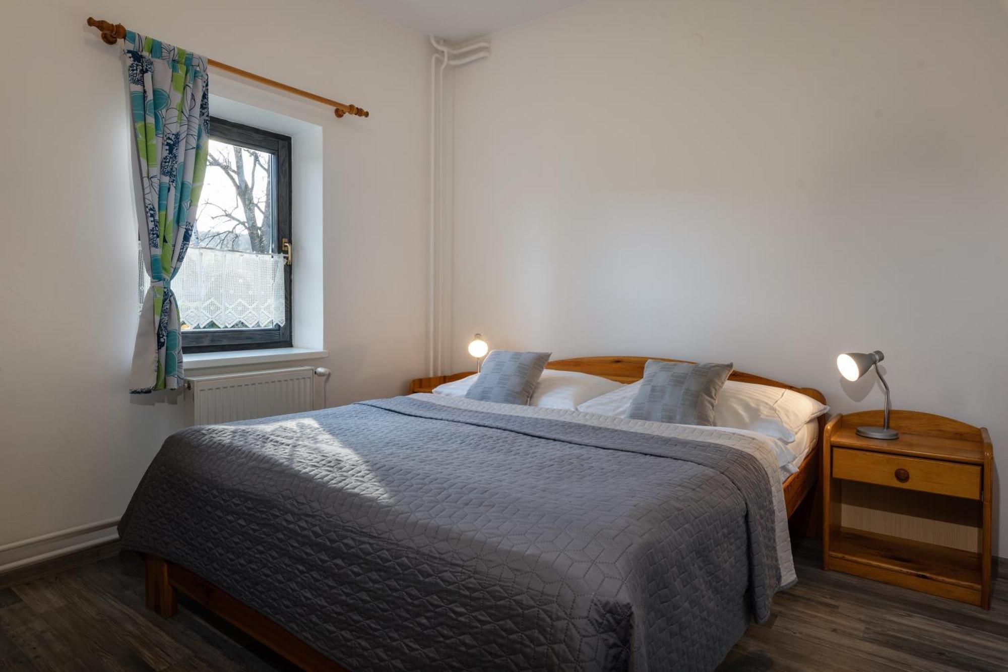 Penzion za mlynom Liptovská Teplá Esterno foto